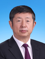        谷振春，男，漢族，1961年3月生，民革黨員，研究生學(xué)歷，管理學(xué)博士學(xué)位，副主任醫(yī)師。       現(xiàn)任民革中央專職副主席，民革黑龍江省委員會(huì)主任委員，全國(guó)人大常委會(huì)委員、監(jiān)察和司法委員會(huì)副主任委員。