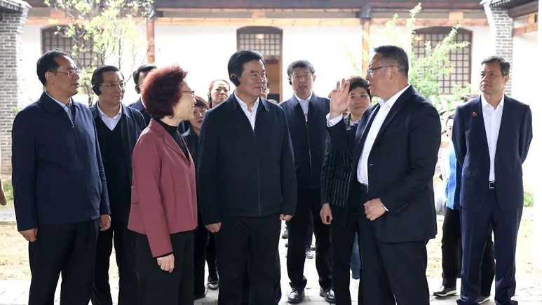 һI(lng)(do)Ӹ¼wW(xu)(x) (qing){(dio)Є(dng)õĂС