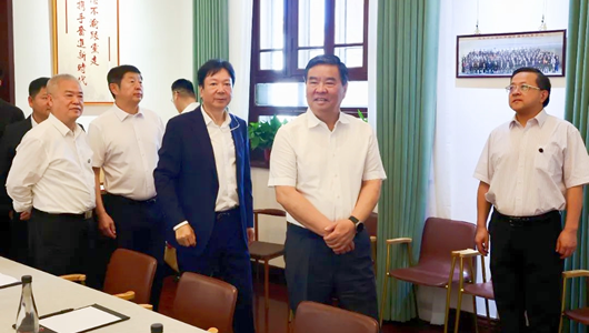 何報(bào)翔率民革中央調(diào)研組赴天津調(diào)研主題教育開(kāi)展情況