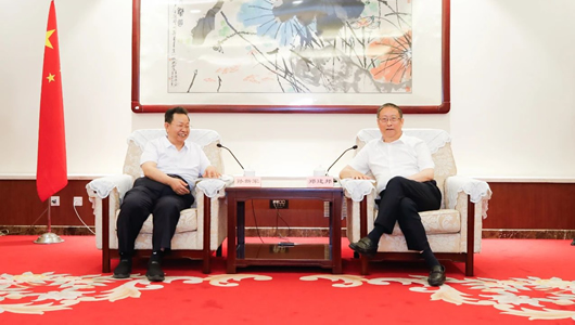 鄭建邦會(huì)見(jiàn)中共北京市東城區(qū)委書(shū)記一行